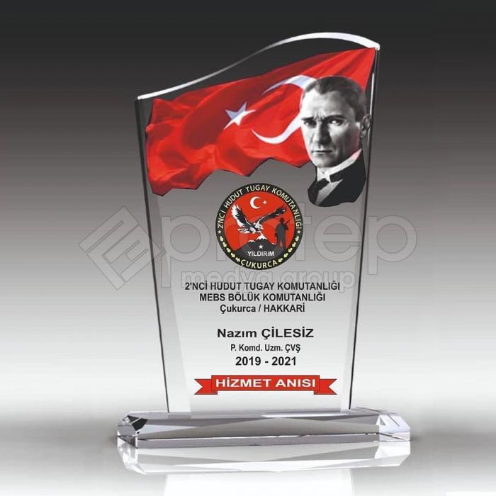 Askeri Komando Türk Bayraklı Kristal Cam Hizmet Anısı Plaketi