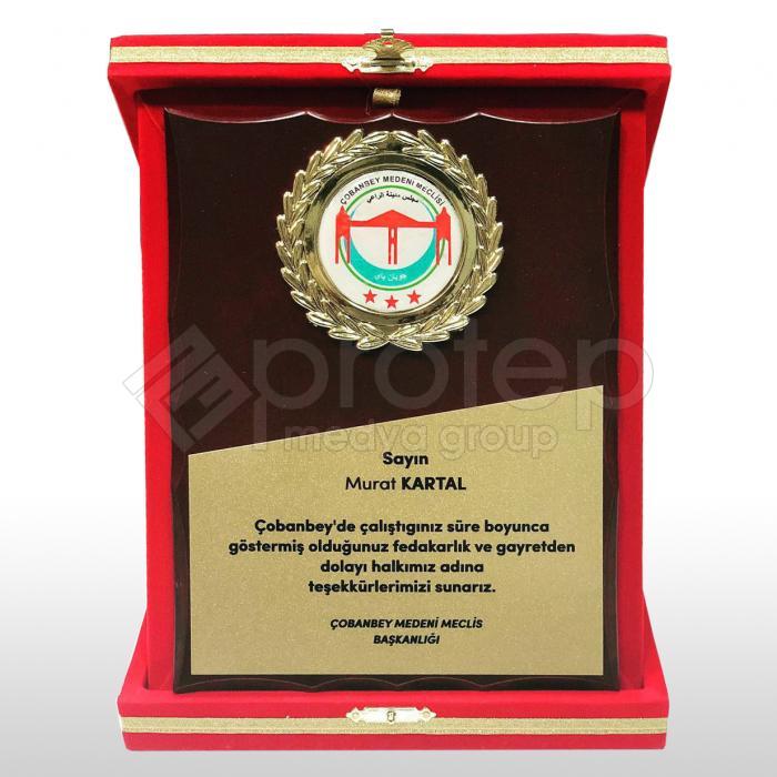 Kırmızı Kadife Kutulu Fasetli Ahşap Plaket 12x16