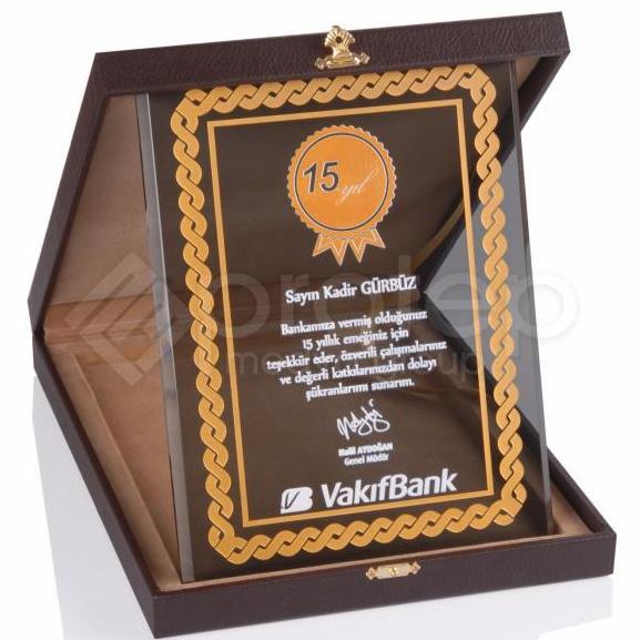 Deri Kutulu Plaket 15x20 cm